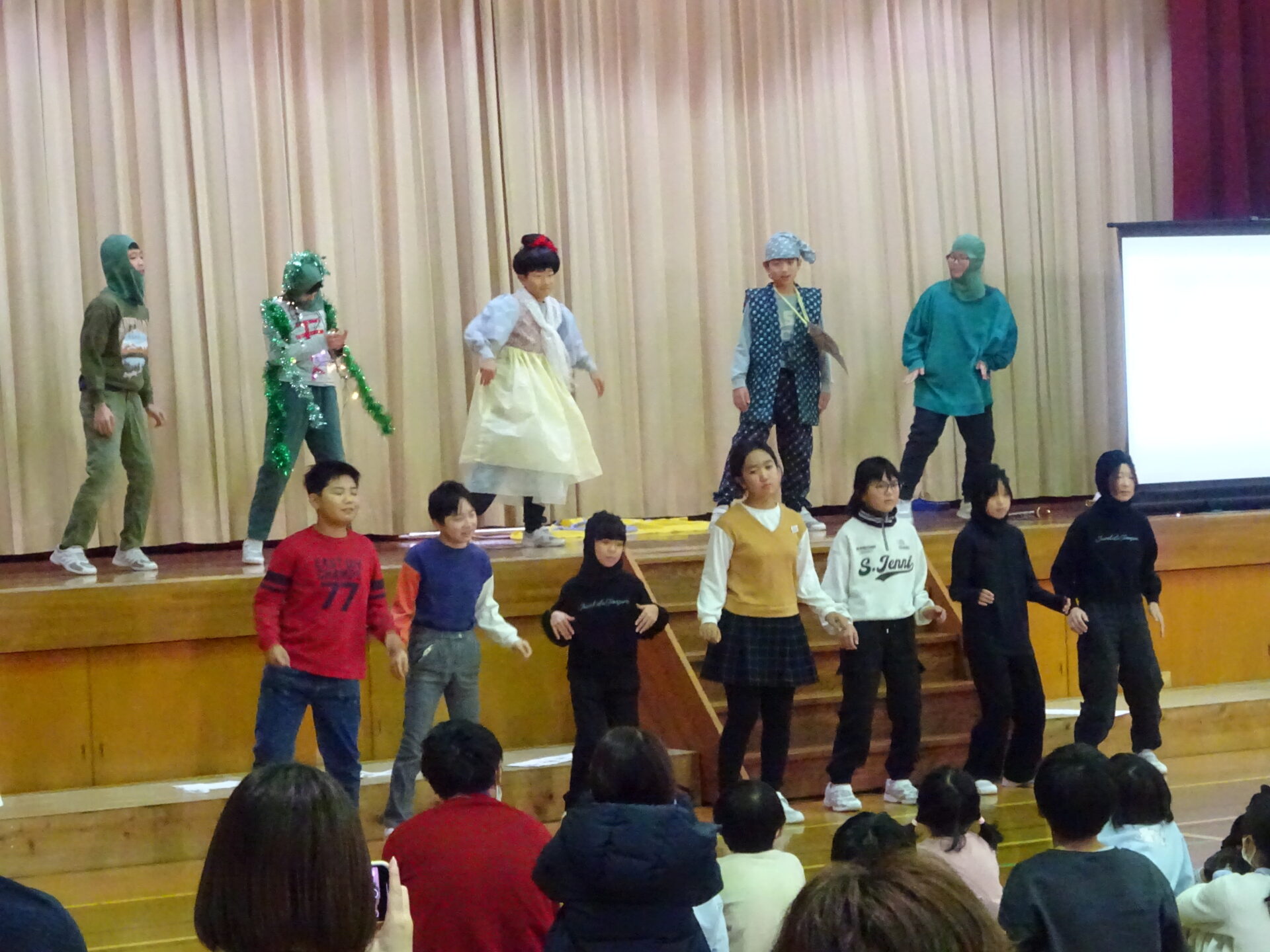 伊野小「学習発表会」